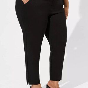 Pull-On Relaxed Taper Studio Luxe Ponte High-Rise Pant